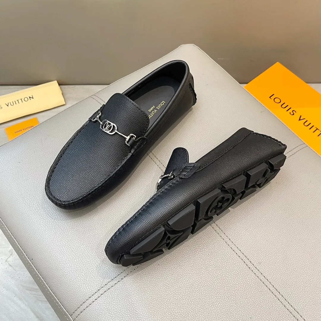 Factory price: 460💰LV men's beanie shoes 2025 official website synchronized <market top version> cowhide grain ➕ black cow lining original packaging. Size 38-45